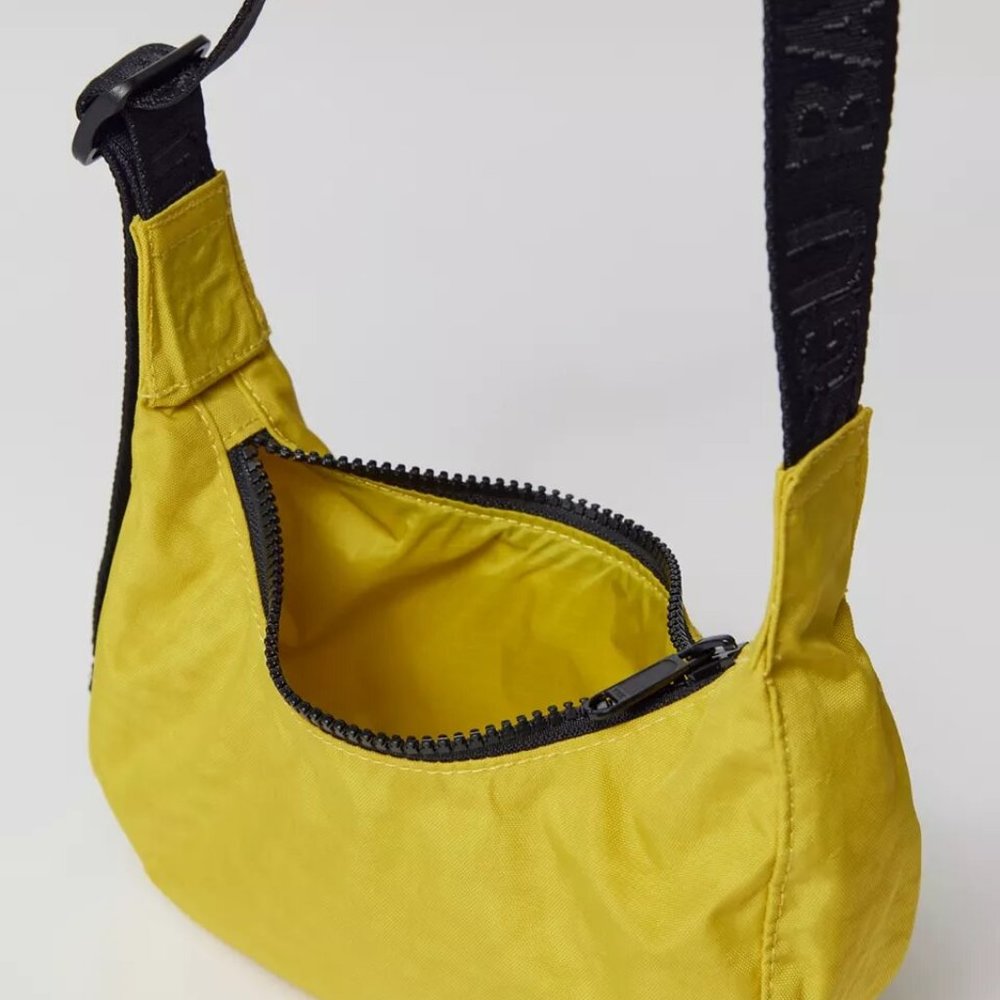 NWT Baggu Mini Crescent Bag - Sour - Picture 8 of 8